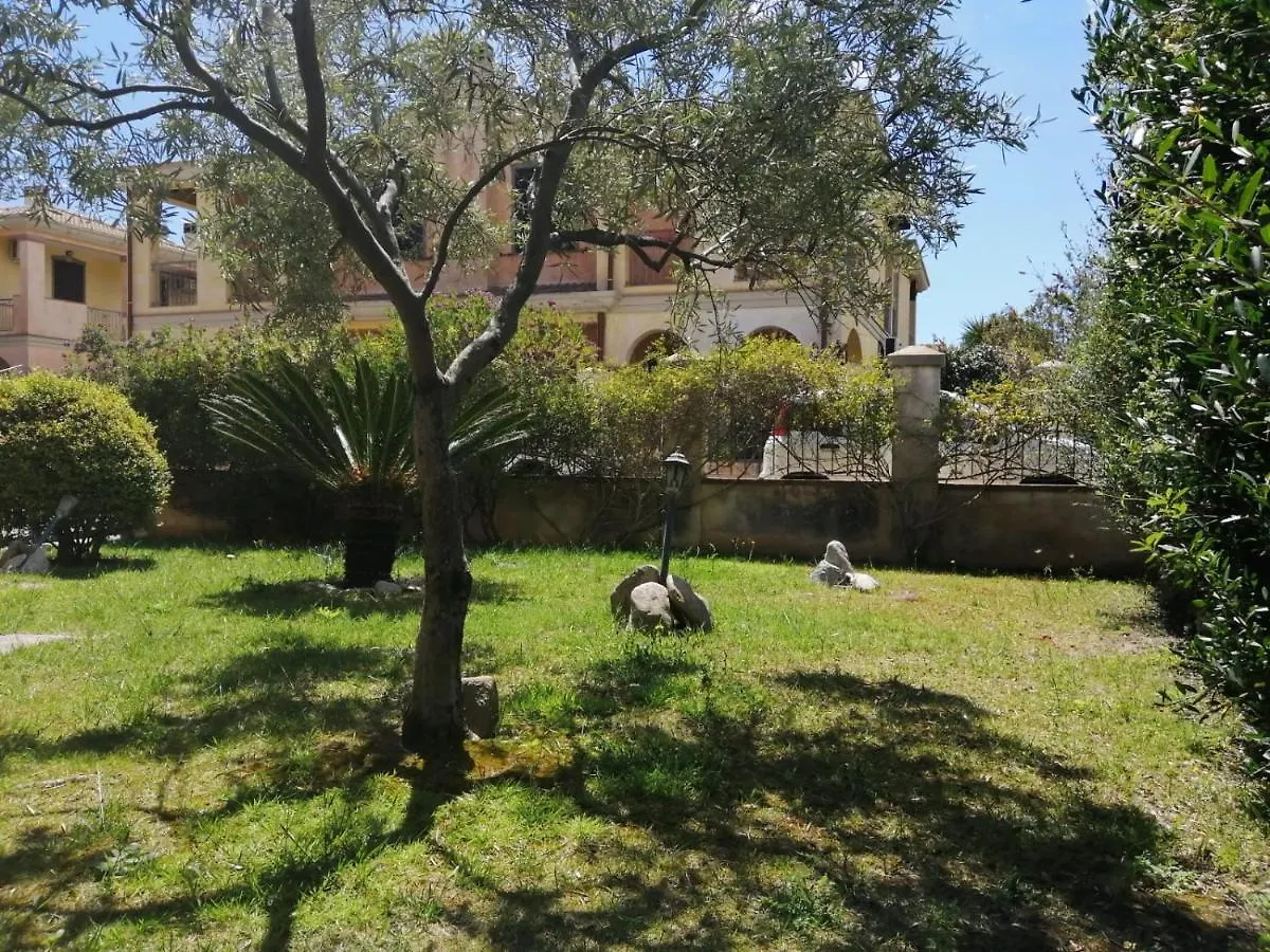 Casa singola ampio giardino Villa Villasimius 0*,